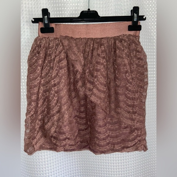 Women’s J.Crew Dusty Rose Lace mini Skirt size 0‎ - Picture 3 of 8
